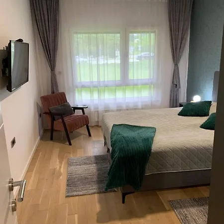 Apartment Park *